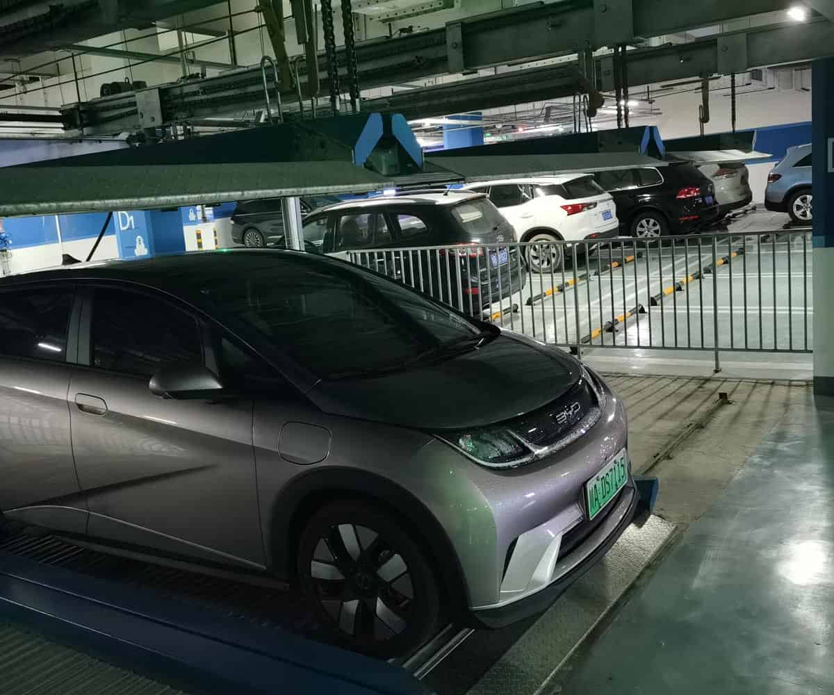 威遠(yuǎn)升降平移式立體車庫(kù)過(guò)驗(yàn)收